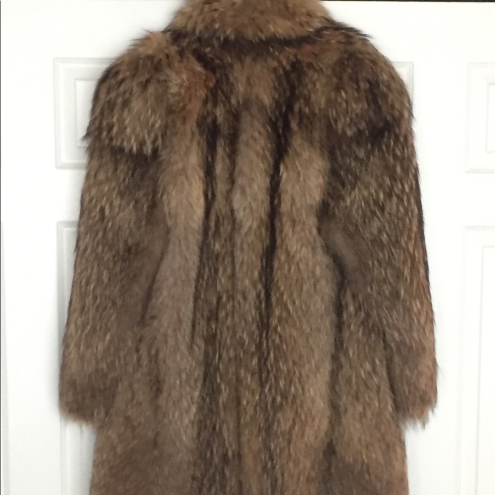 Fur coat - Picture 4 of 8